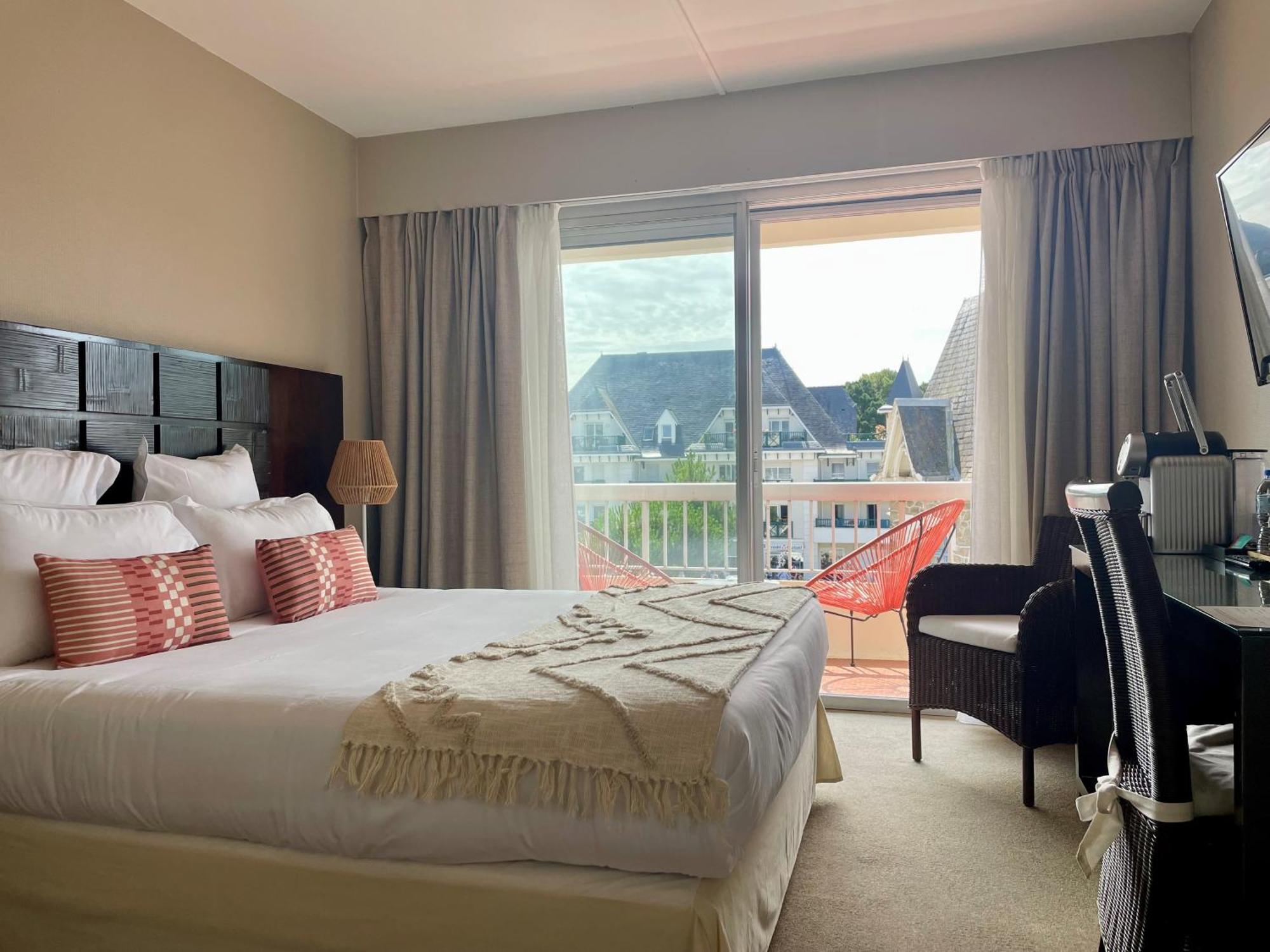 Hotel Bo & Mia La Baule Eksteriør billede